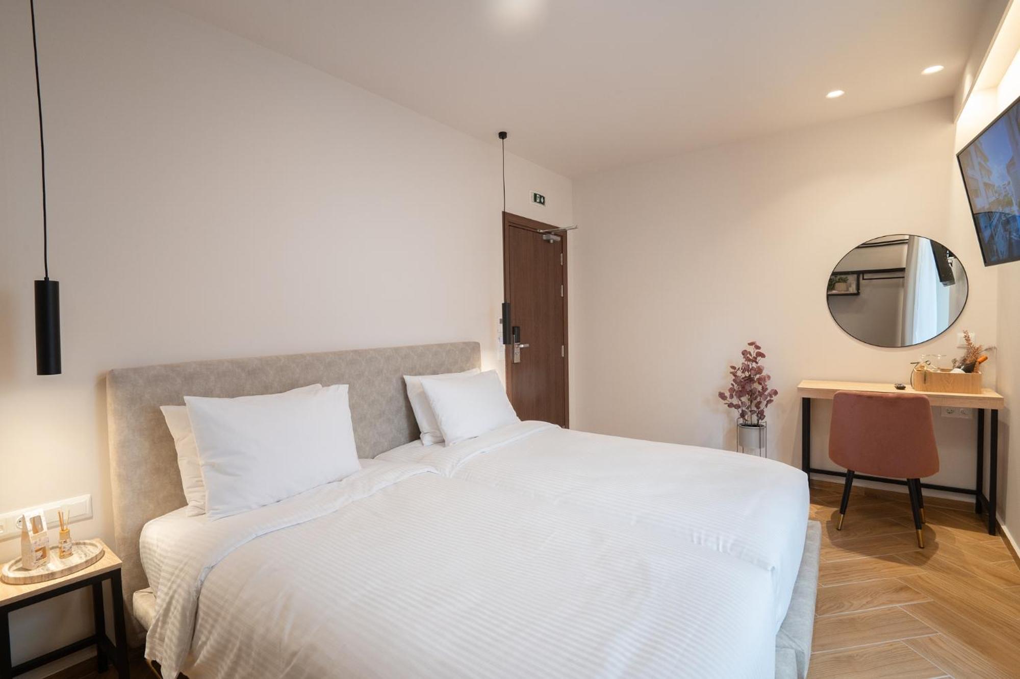 Ira - Ηρα Hotel